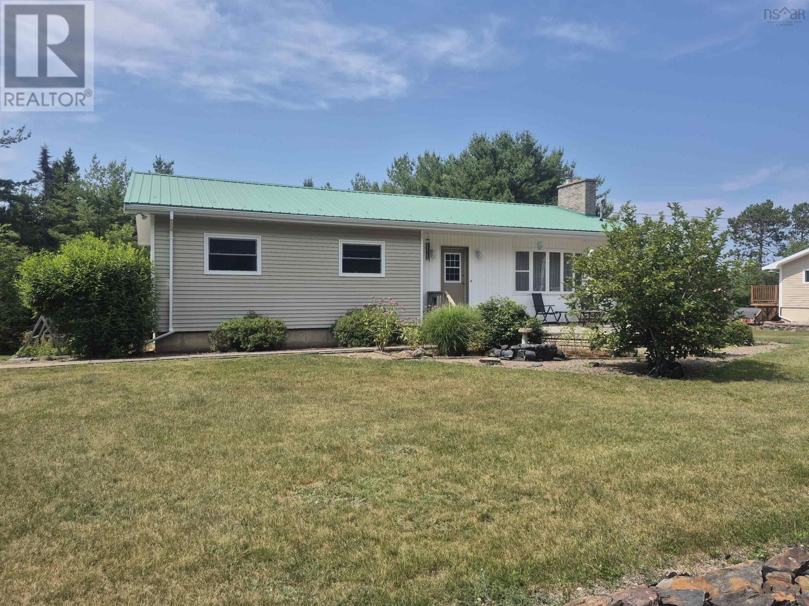 18 Maple Court - Photo 2
