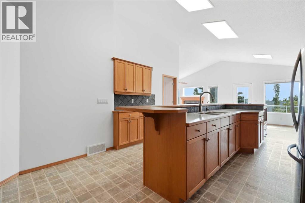 288 Springborough Way SW