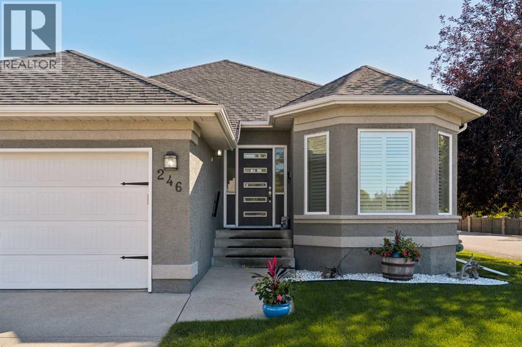 246 Woodpark Green SW