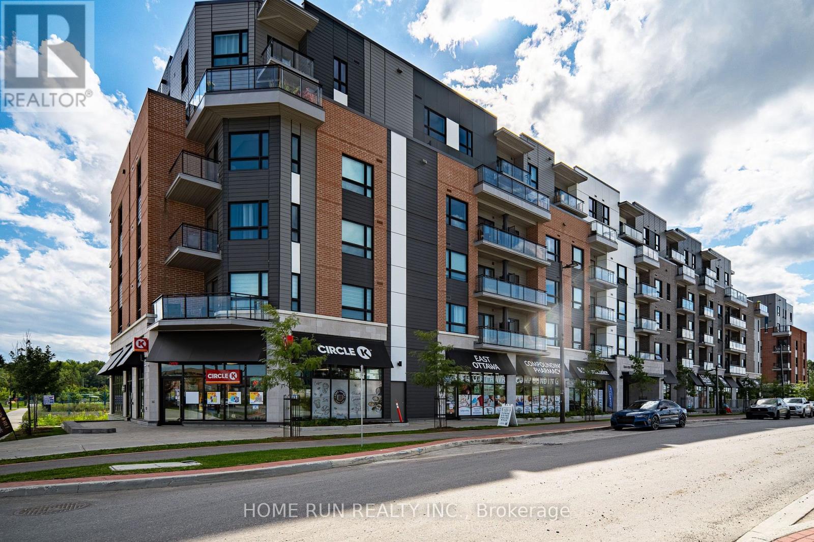 320 - 1350 HEMLOCK ROAD