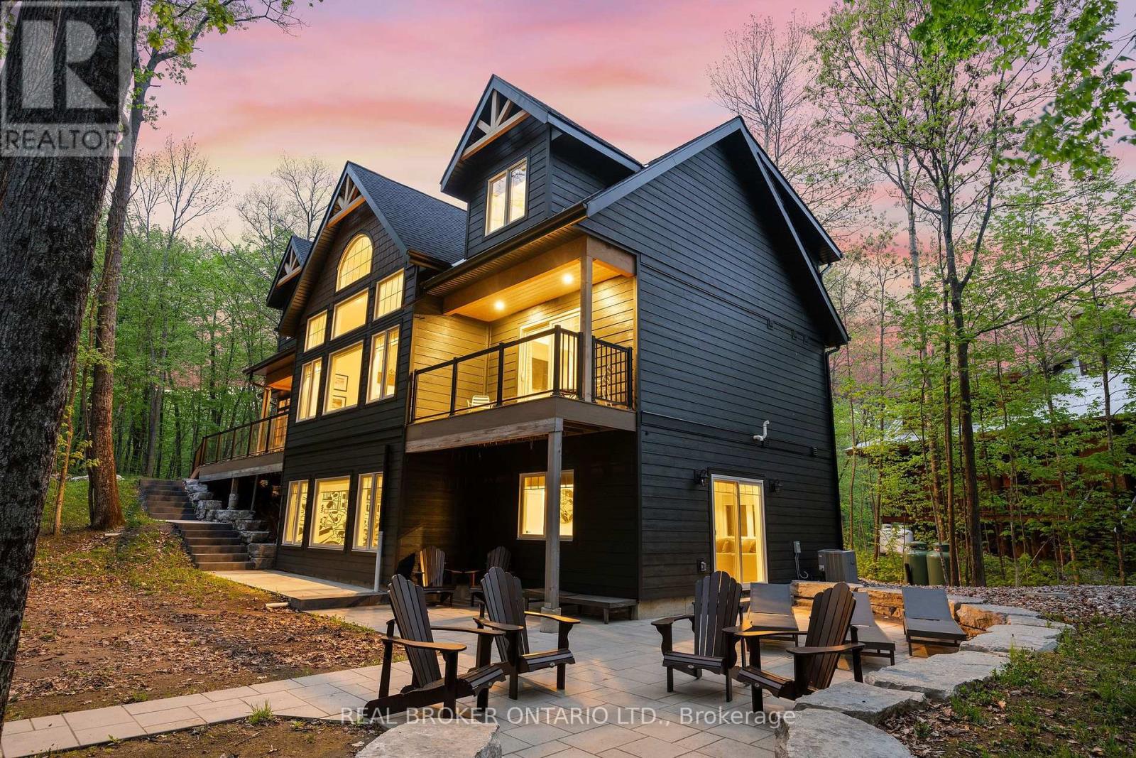36 CRESTVIEW DRIVE