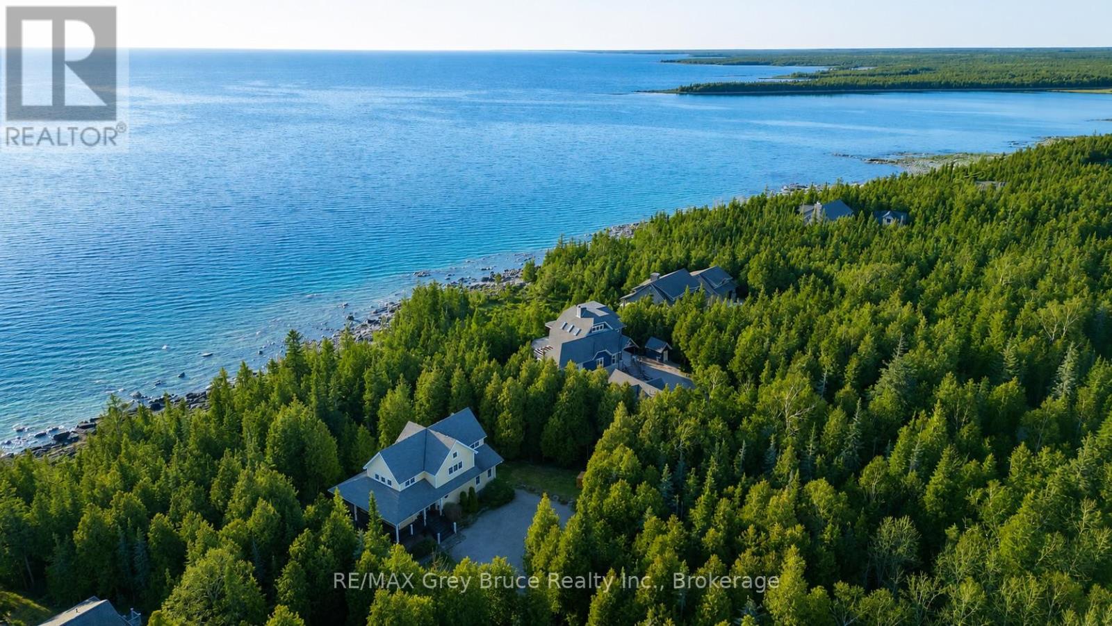 90 GREENOUGH POINT ROAD