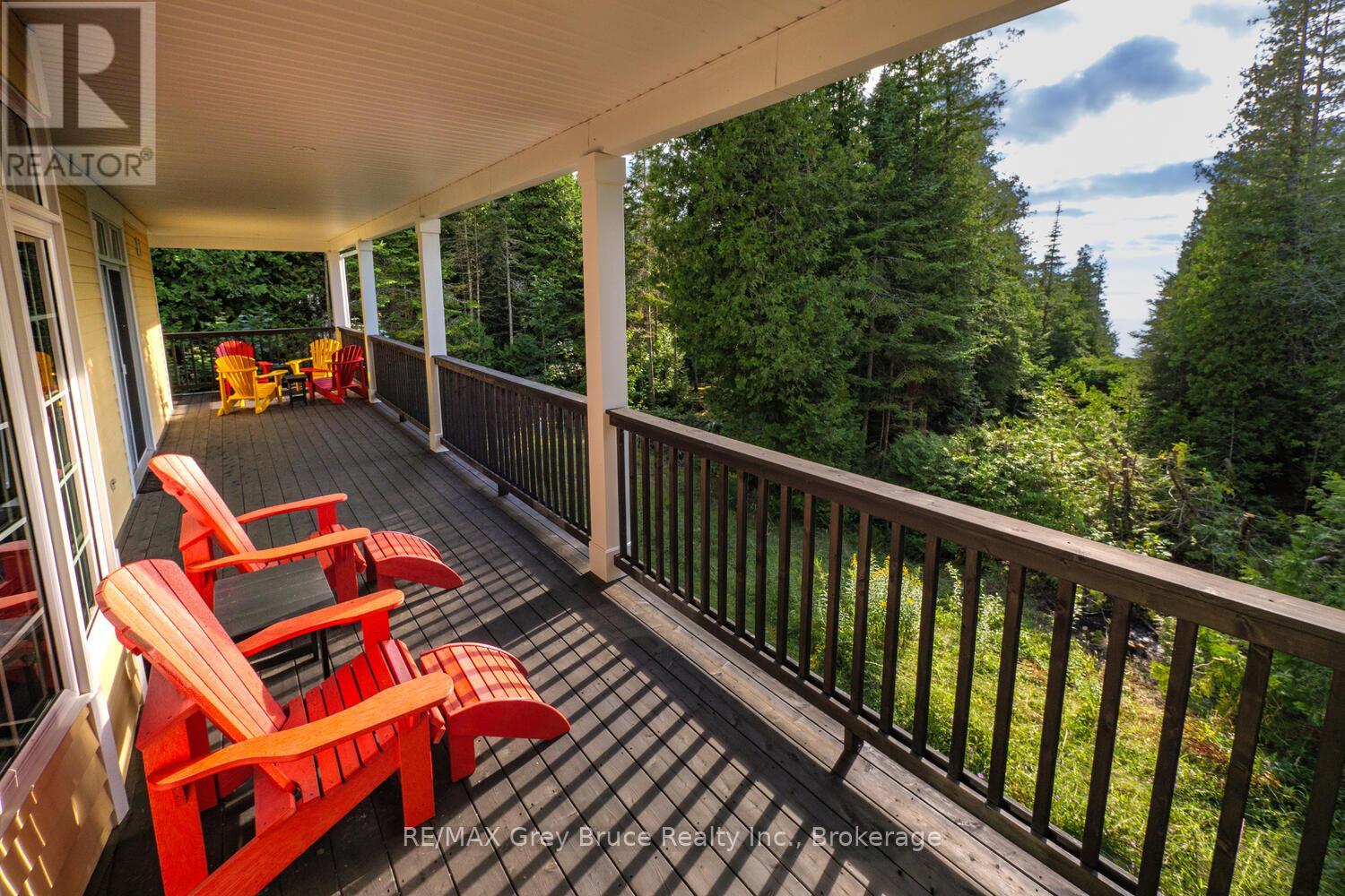 90 GREENOUGH POINT ROAD