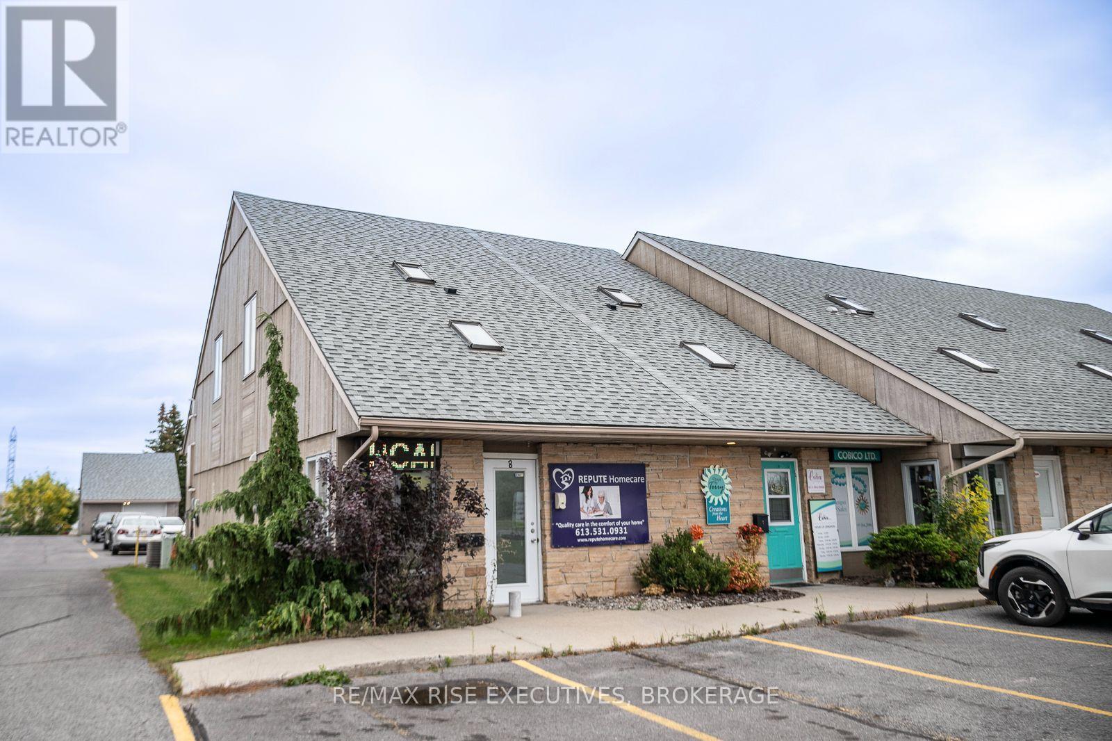 8 - 637 NORRIS COURT