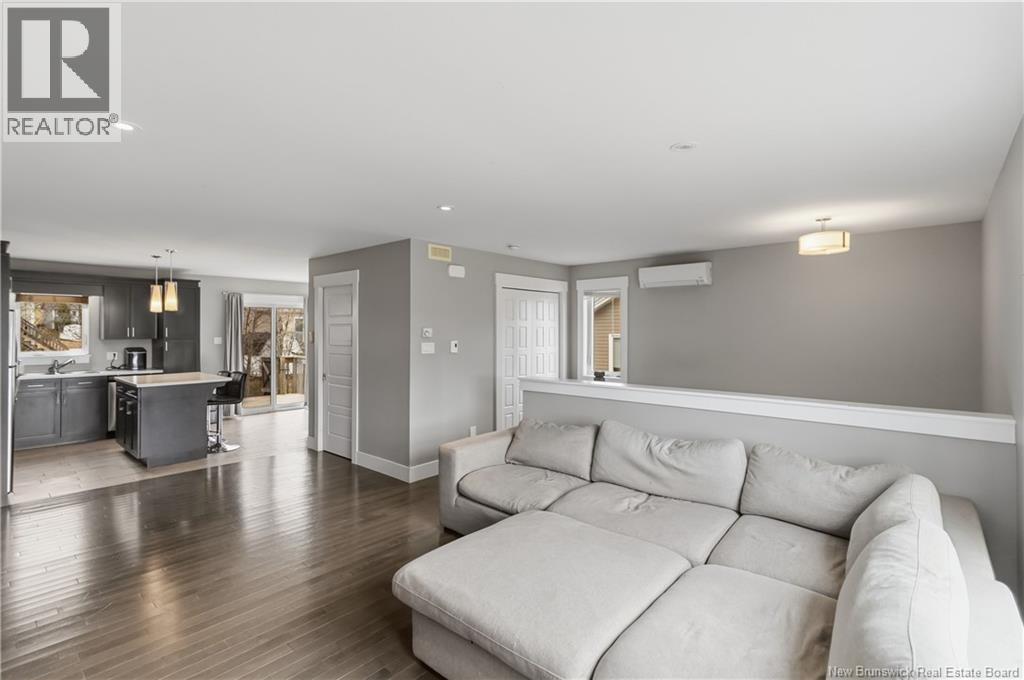 100 Lancefield - Photo 3