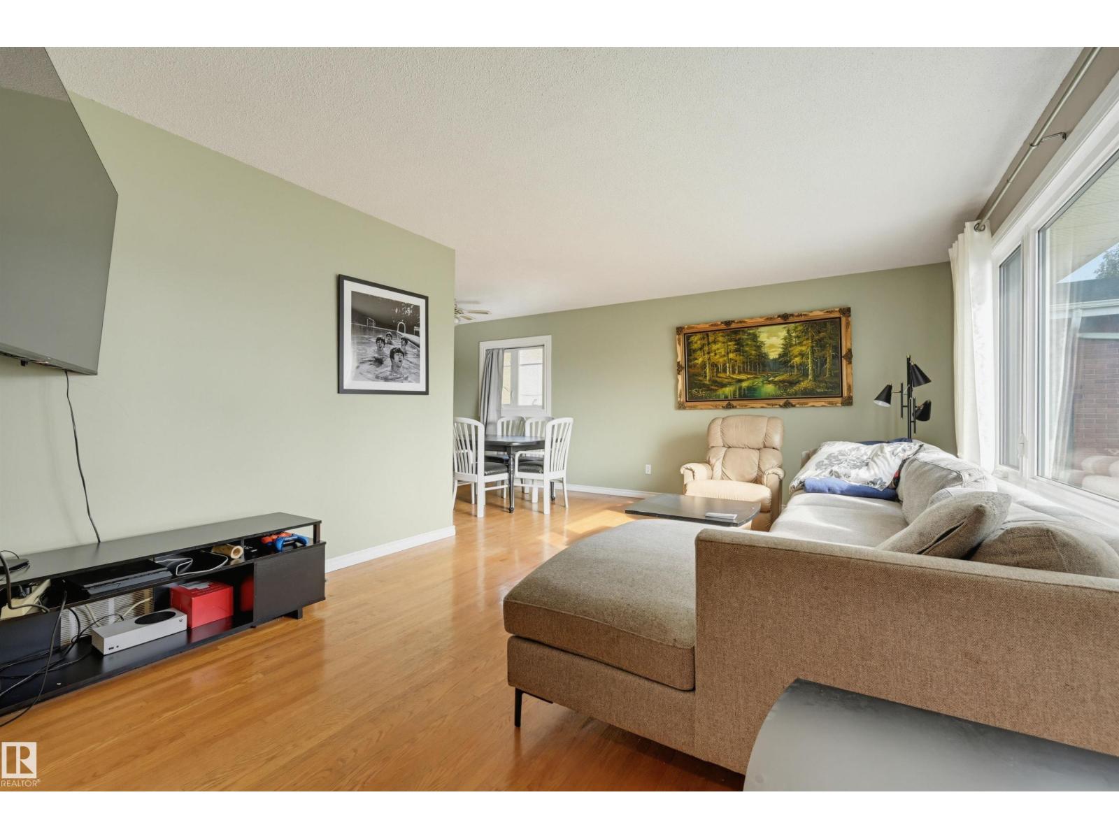 9112 167 ST NW