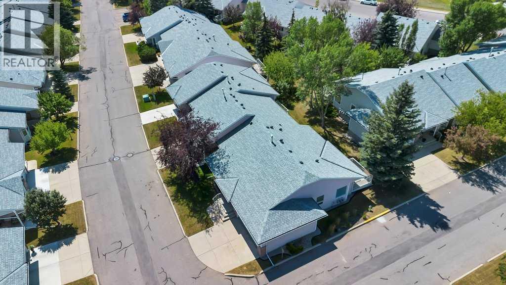 33 Riverview Point SE