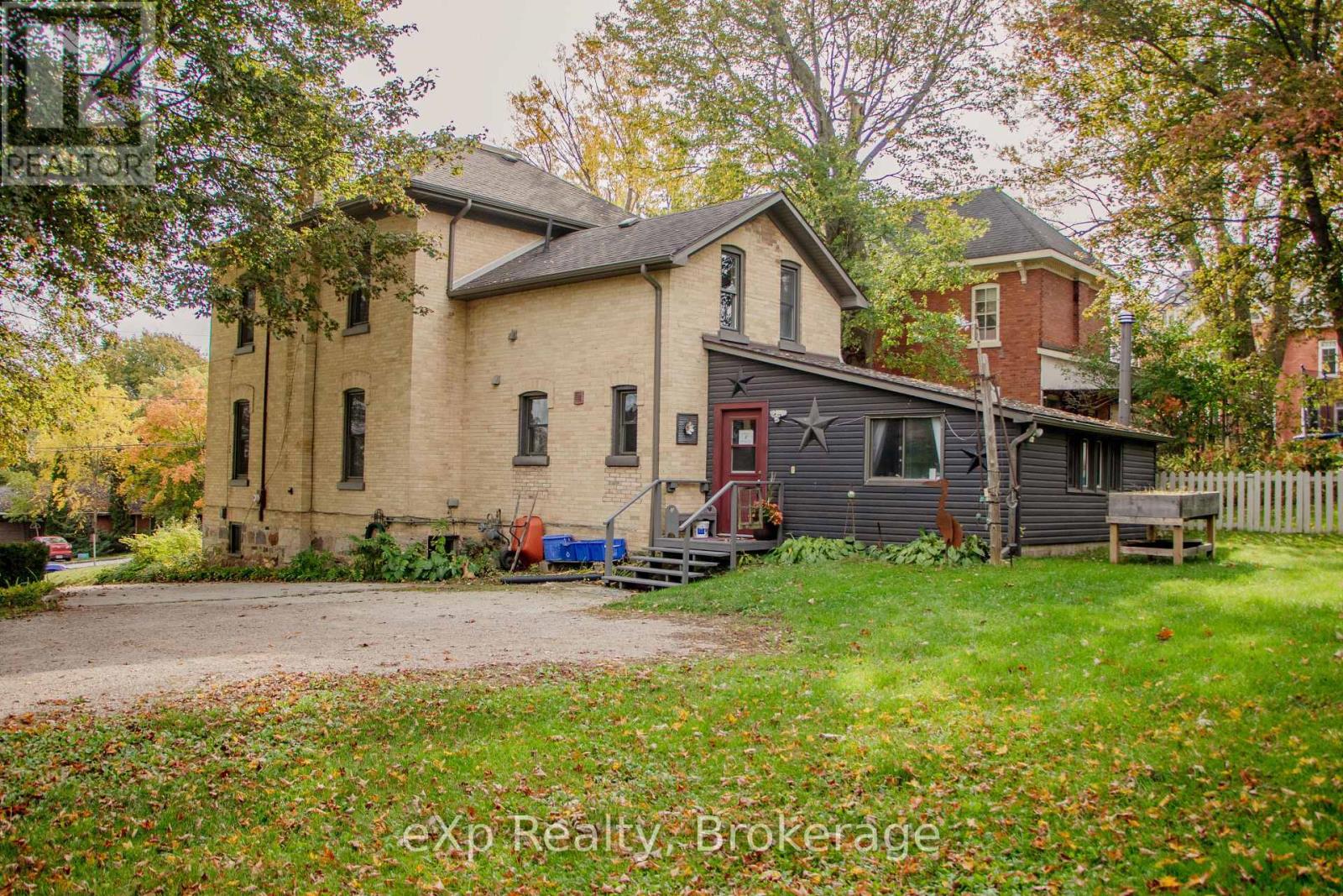 352 BERFORD STREET
