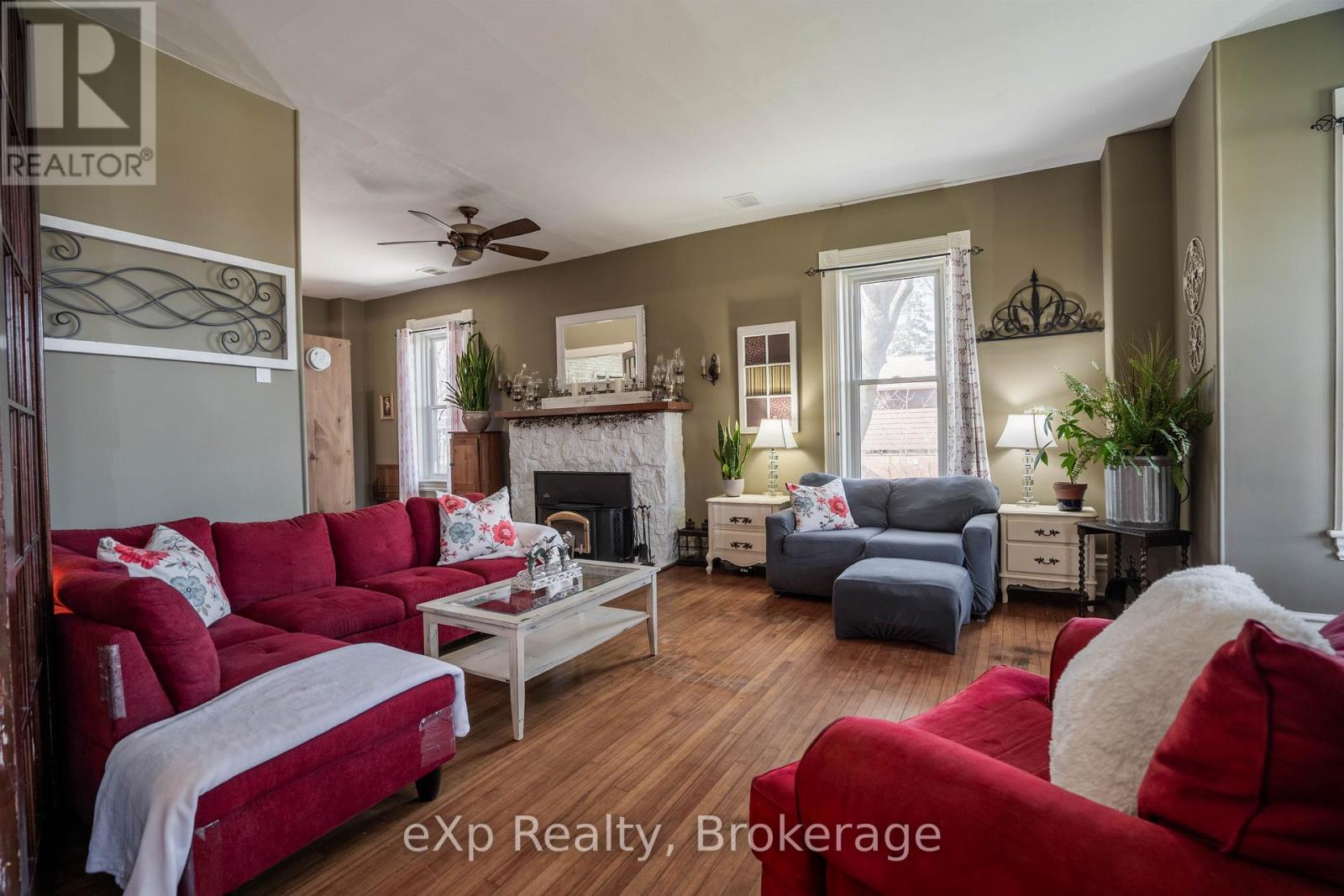 352 BERFORD STREET