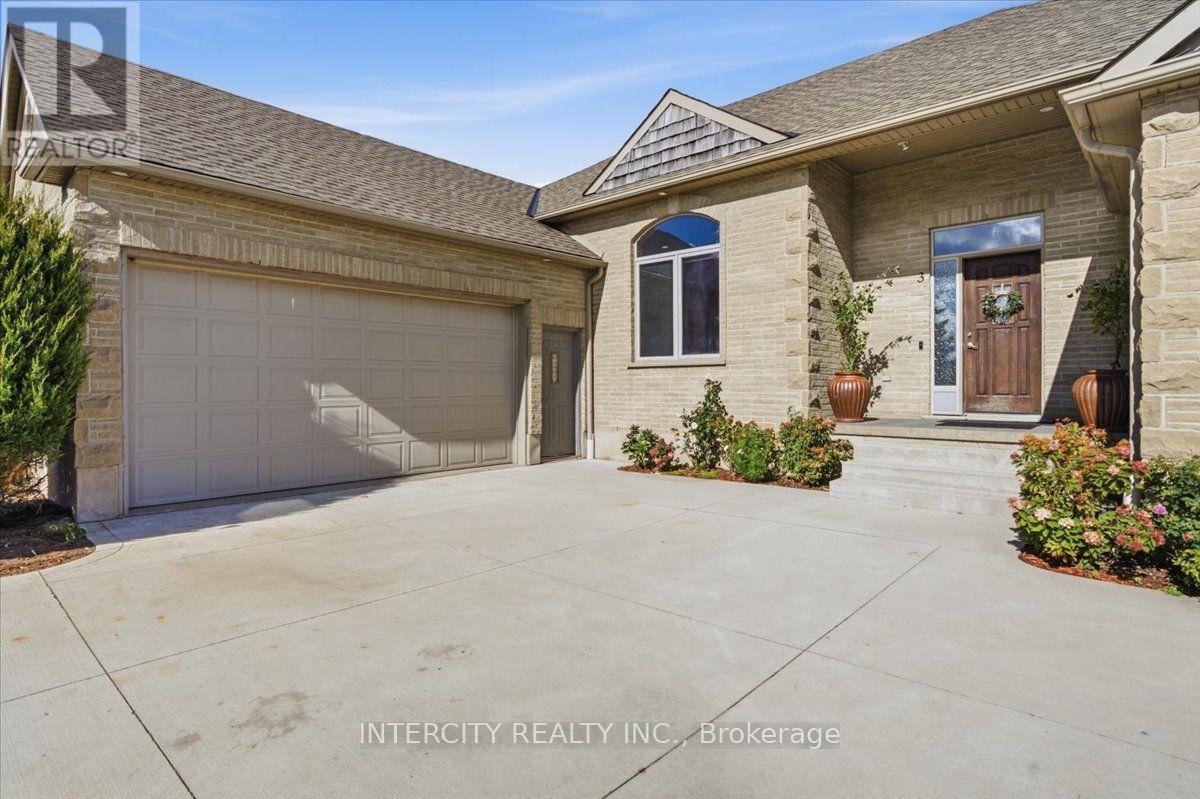 3 TORRANCE LANE
