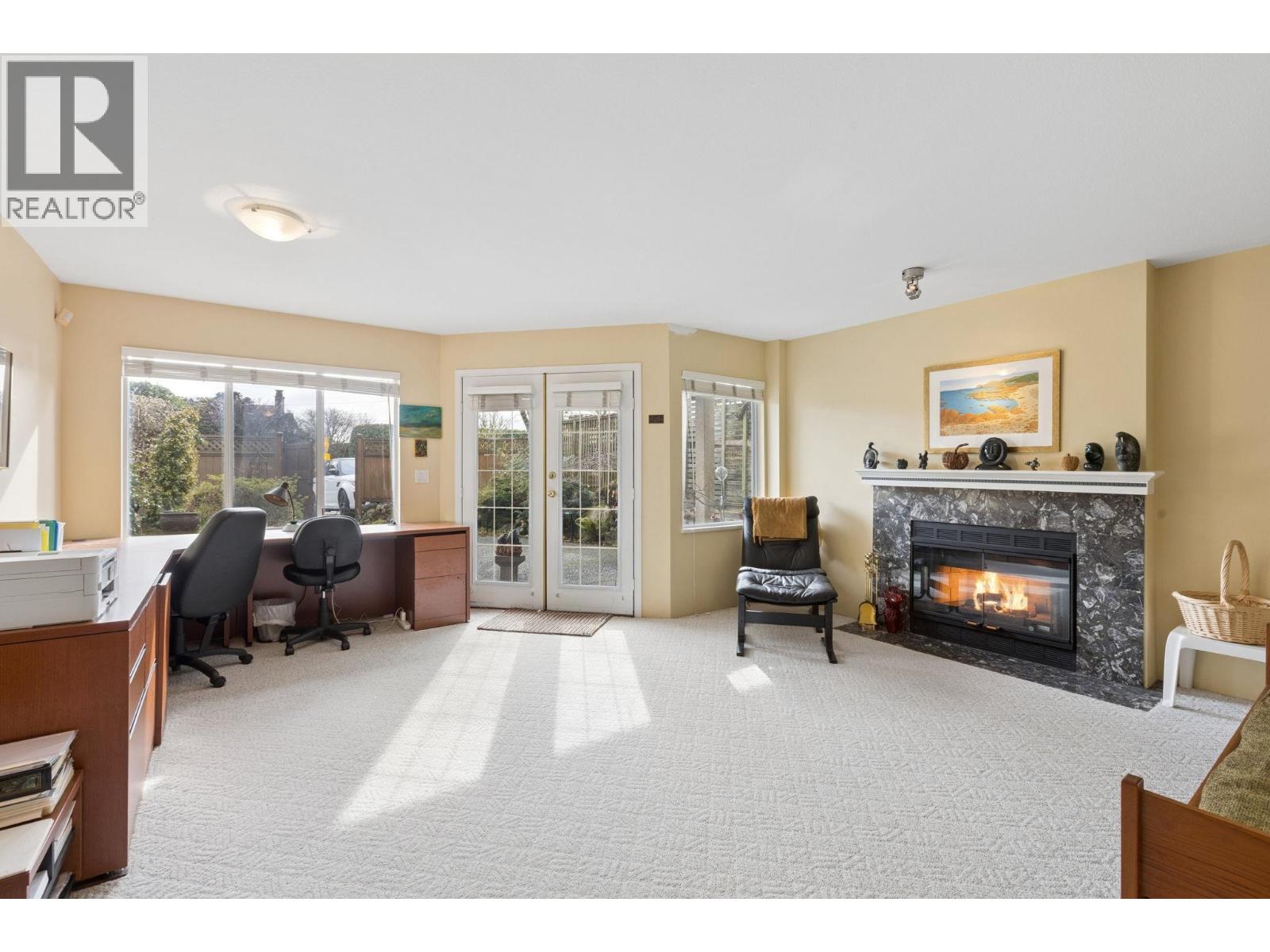 2333 BELLEVUE AVENUE