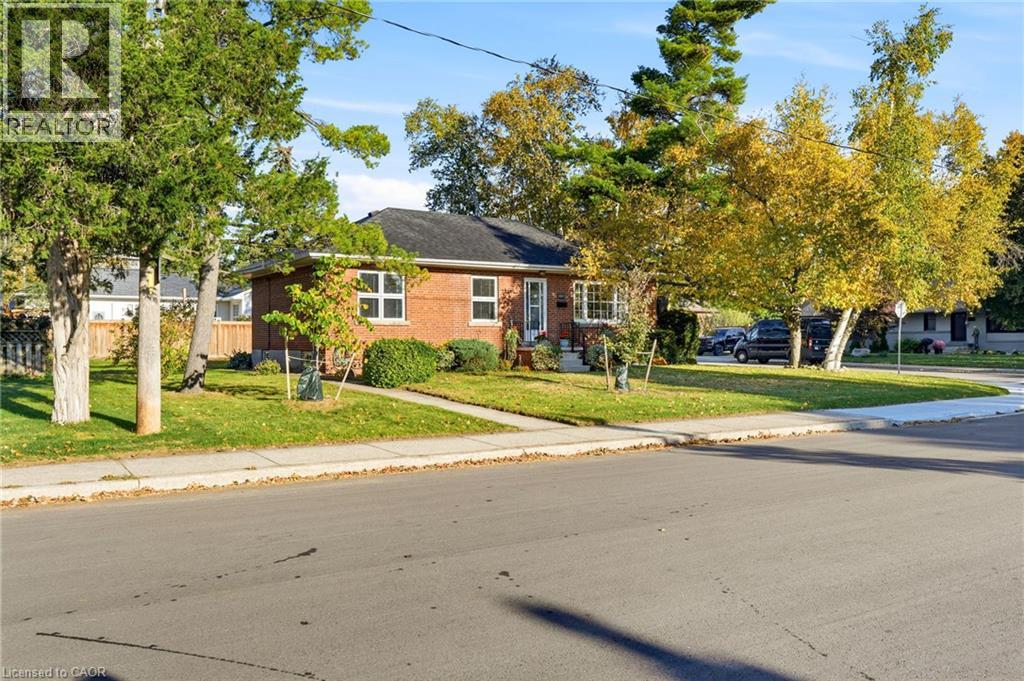 2117 MAPLEWOOD DRIVE, BURLINGTON, ON L7R 2C6 - Image 3123399316.jpeg?d=l