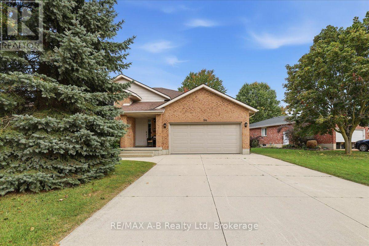 194 NORWOOD COURT