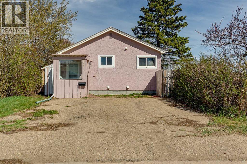 4212 C + E TRAIL, LACOMBE, AB T4L 1V8 - Image 3985380271.jpeg?d=l