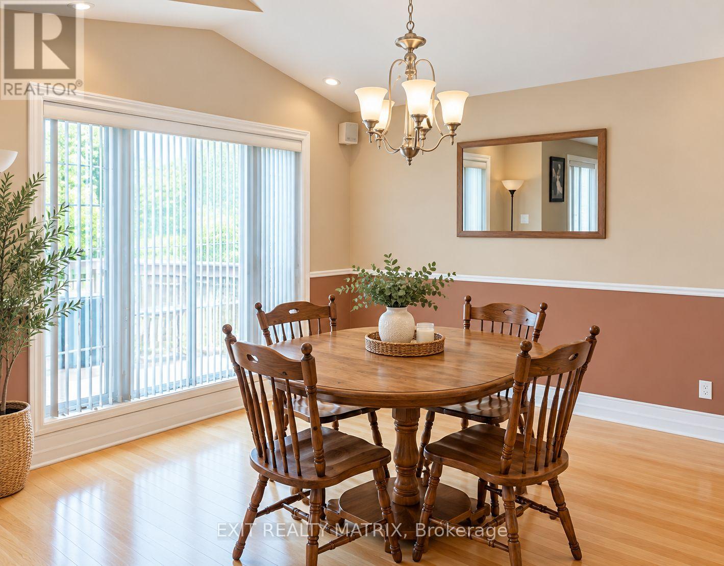 740 LAVAL STREET - Photo 4