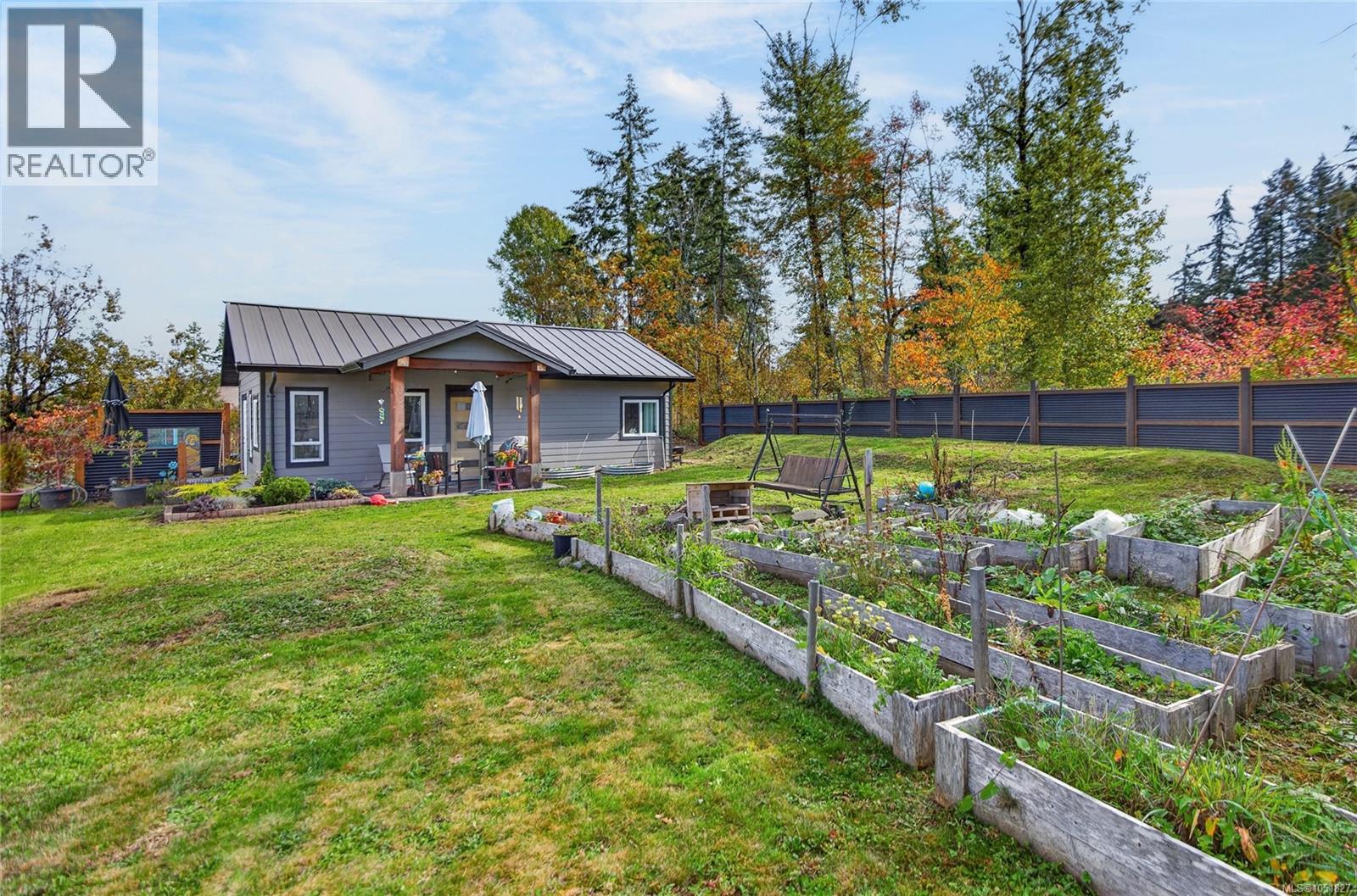 3386 Lake Trail Rd