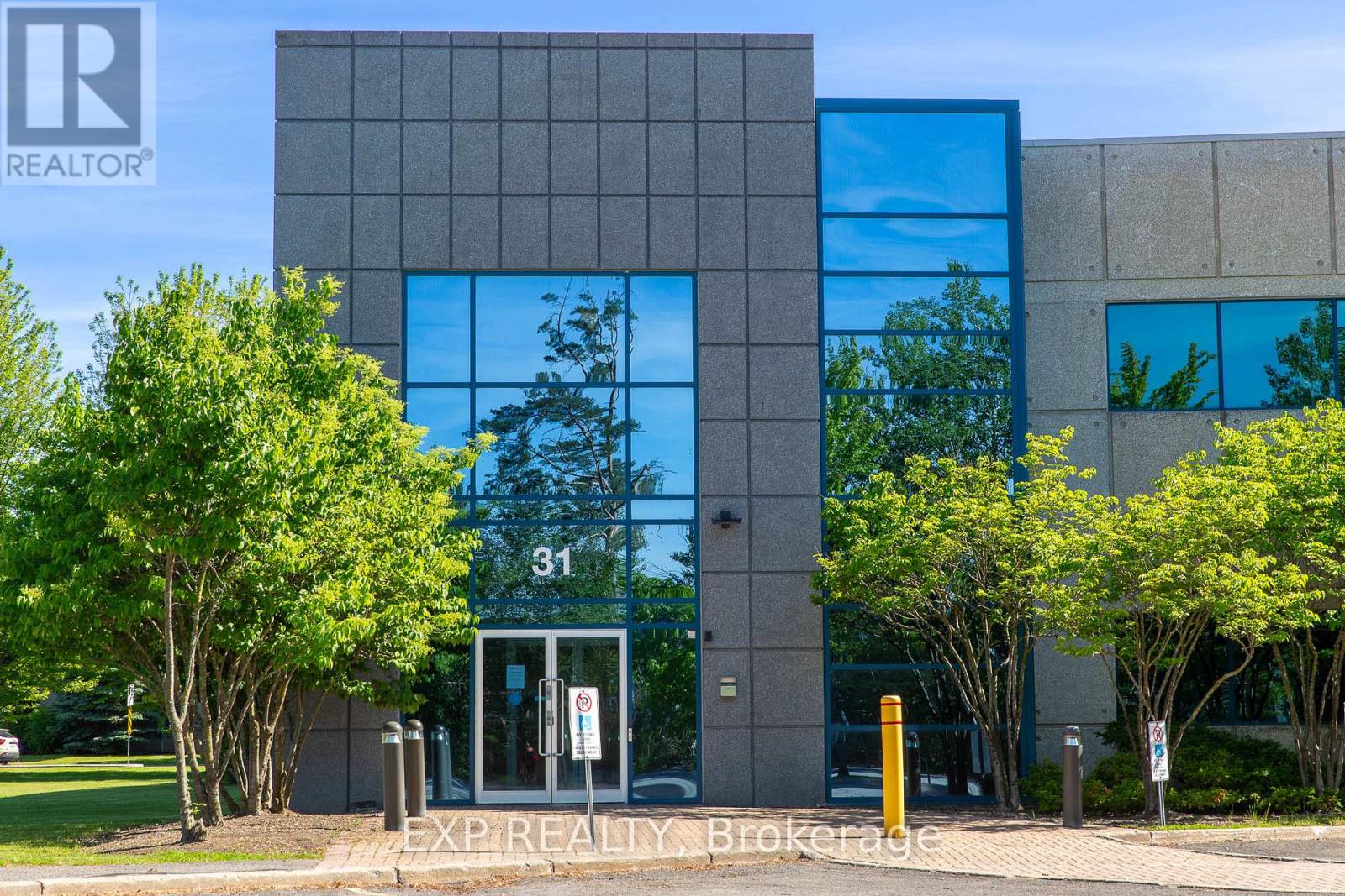 31 AURIGA DRIVE