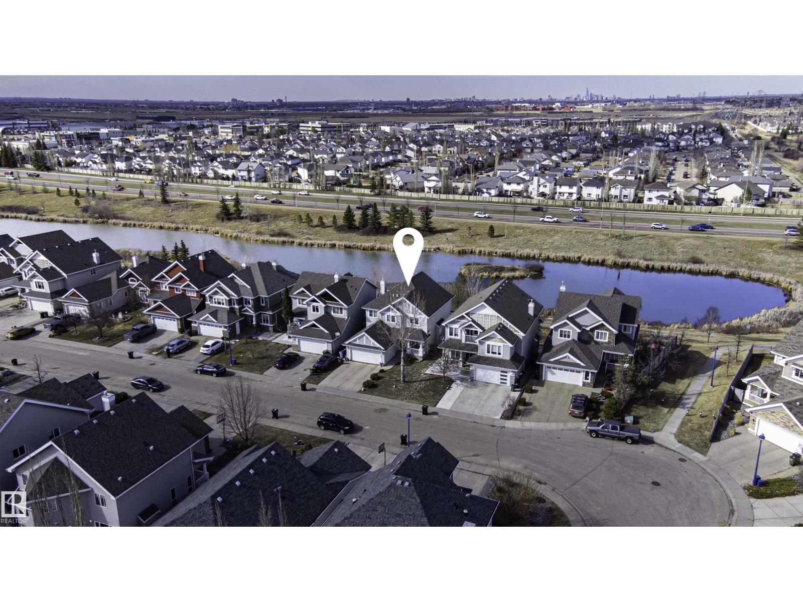 551 STEWART CR SW