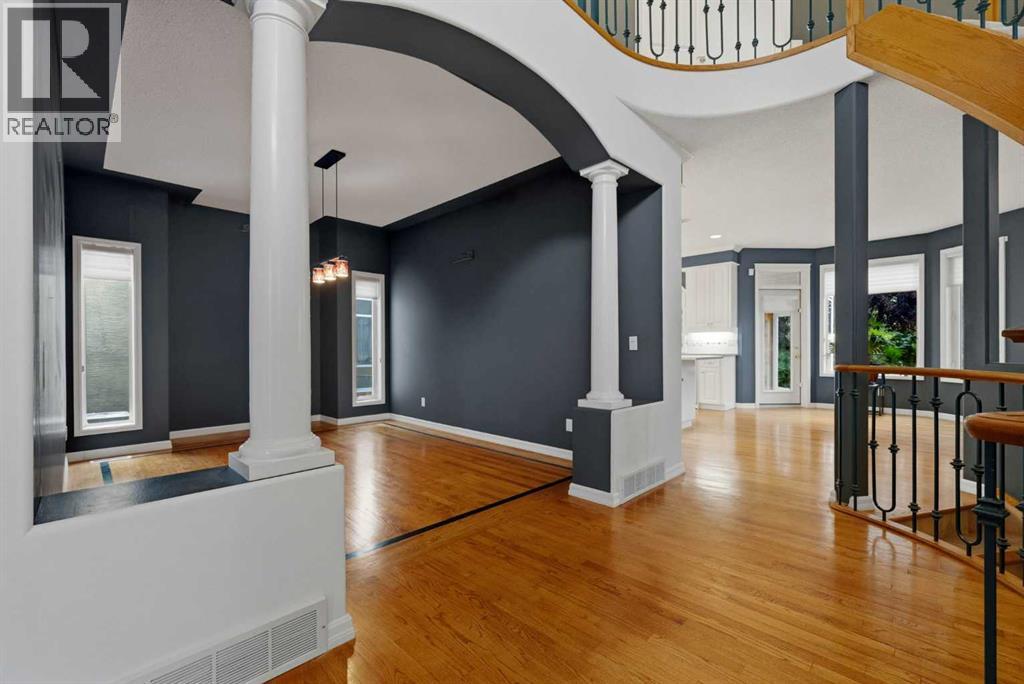 250 Diamond Drive SE