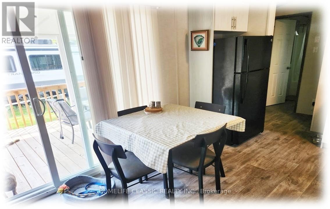 LOT 645 BLUEBERRY LANE - 225 PLATTEN BOULEVARD W