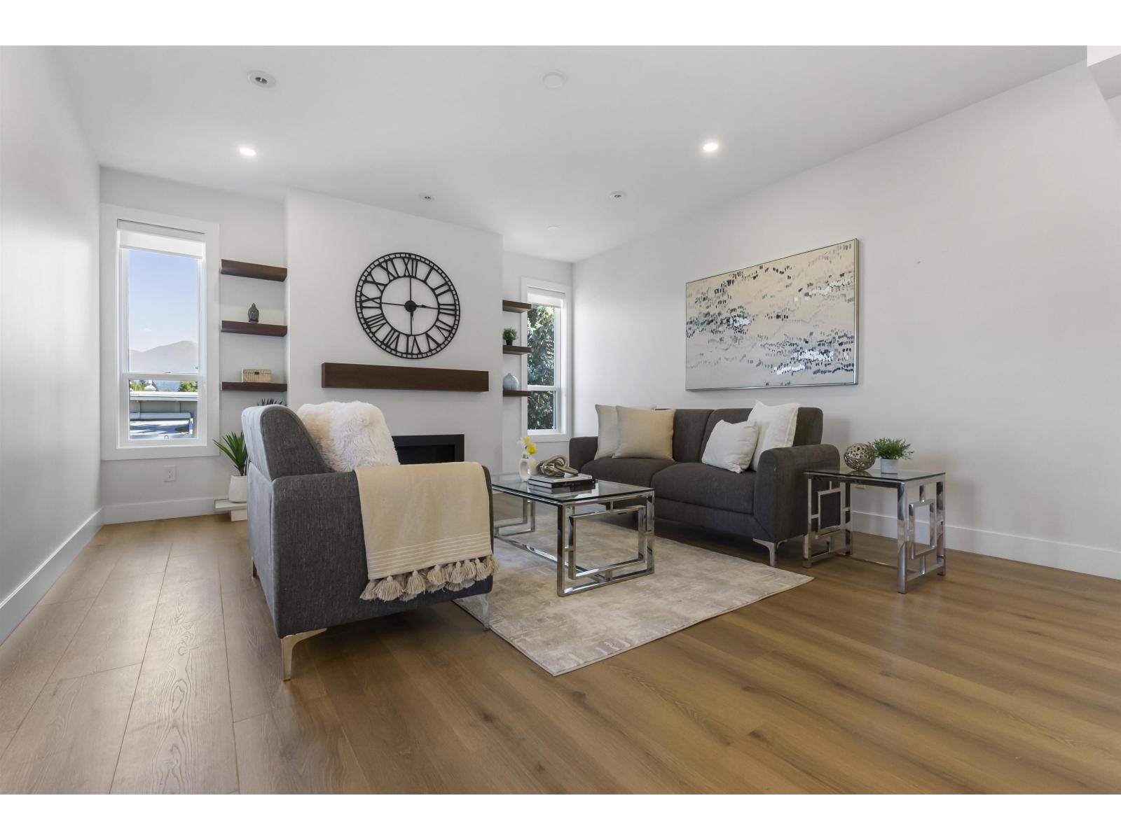6042 ARLINGTON DRIVE, Sardis South