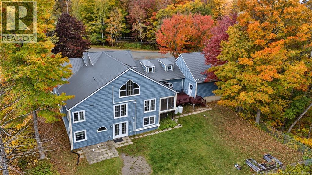 76 Island View Drive