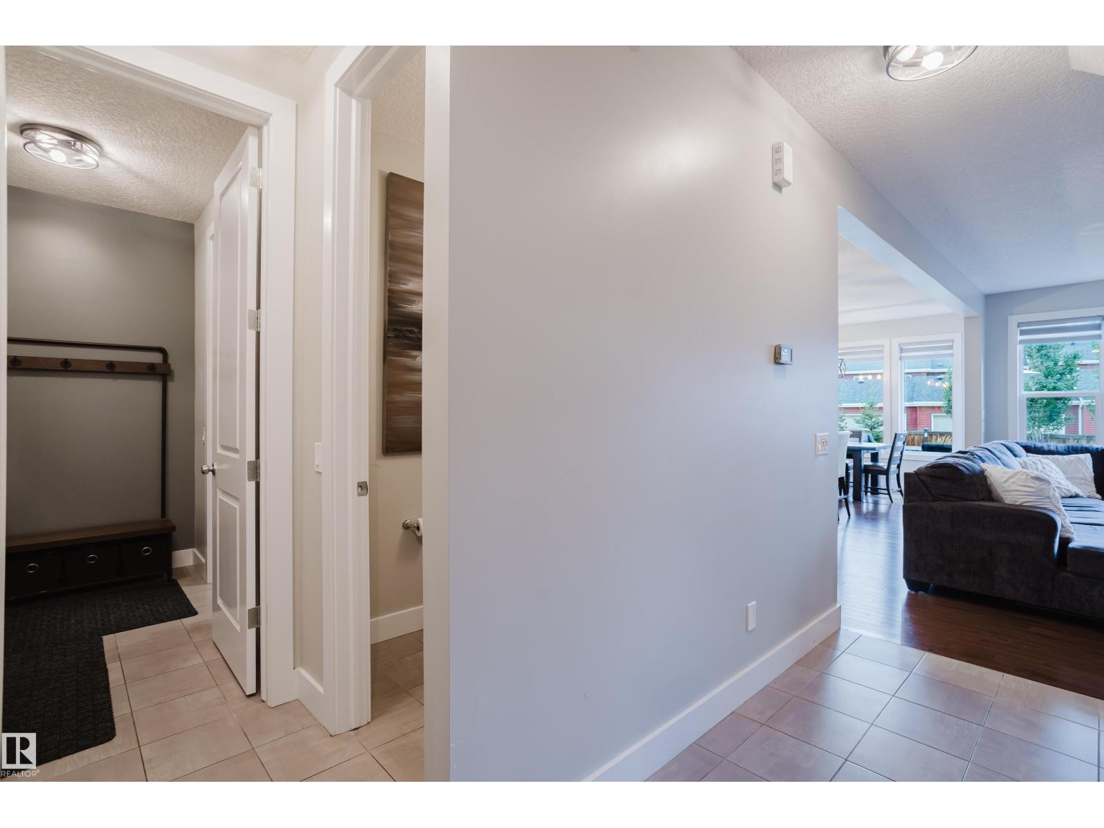 15820 15 AV SW