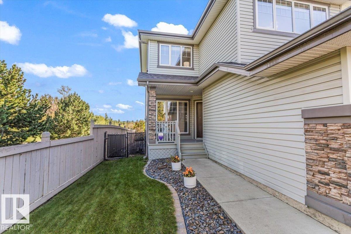 94 ERIN RIDGE DR