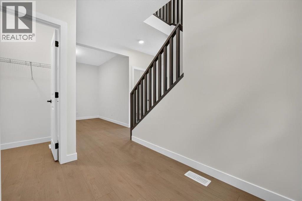 13 Emberside Grove