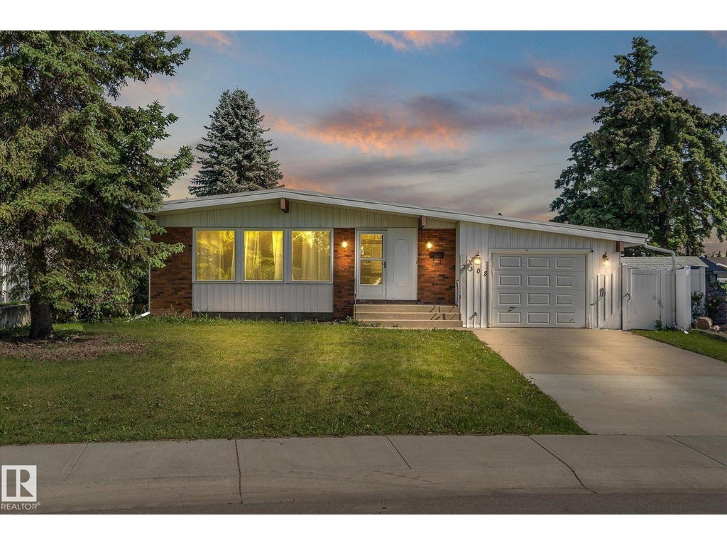 7308 149 AV NW, EDMONTON, AB T5C 2V4 - Image 3944261634.jpeg?d=l