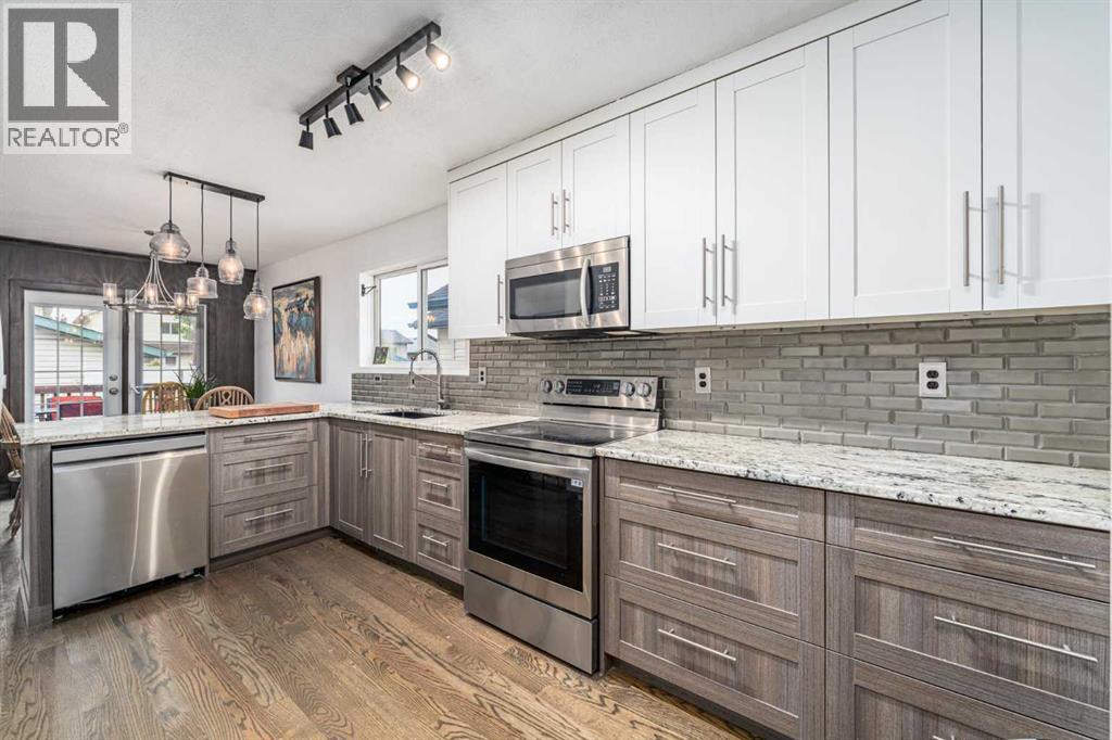 139 Country Hills Way NW