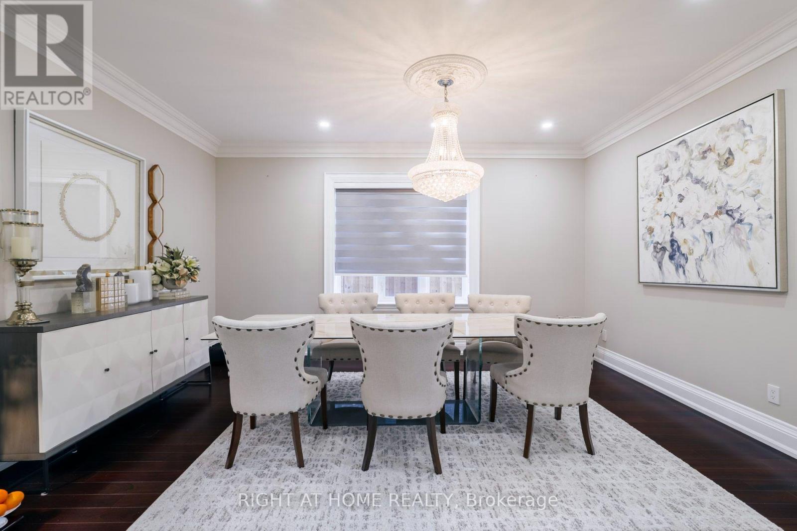 99 FAIRVIEW ROAD W