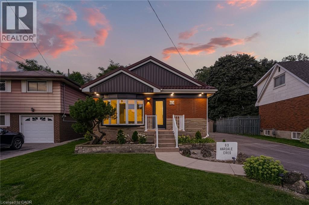 63 HARDALE Crescent
