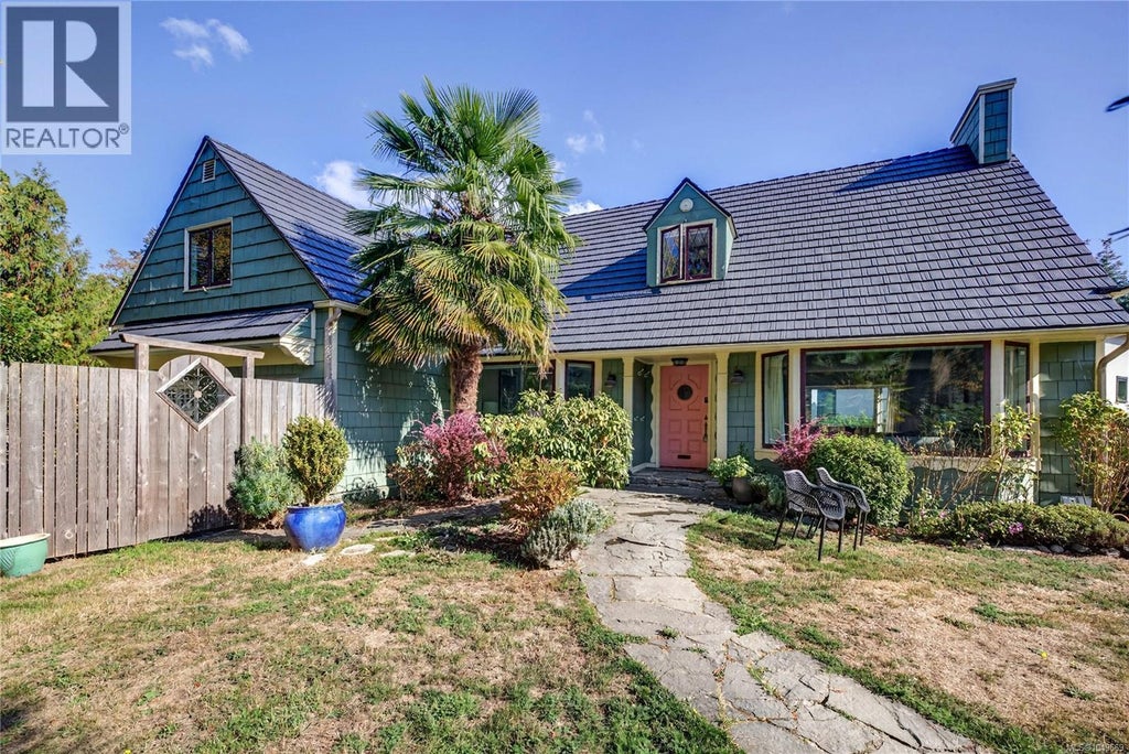 150 DRAKE RD, SALT SPRING, BC V8K 2V8 - Image 3336879635.jpeg?d=l
