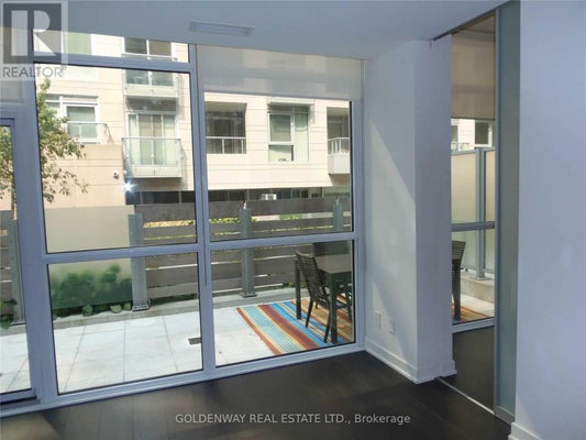 213 - 30 Nelson St, Toronto (Waterfront Communities), ON 2