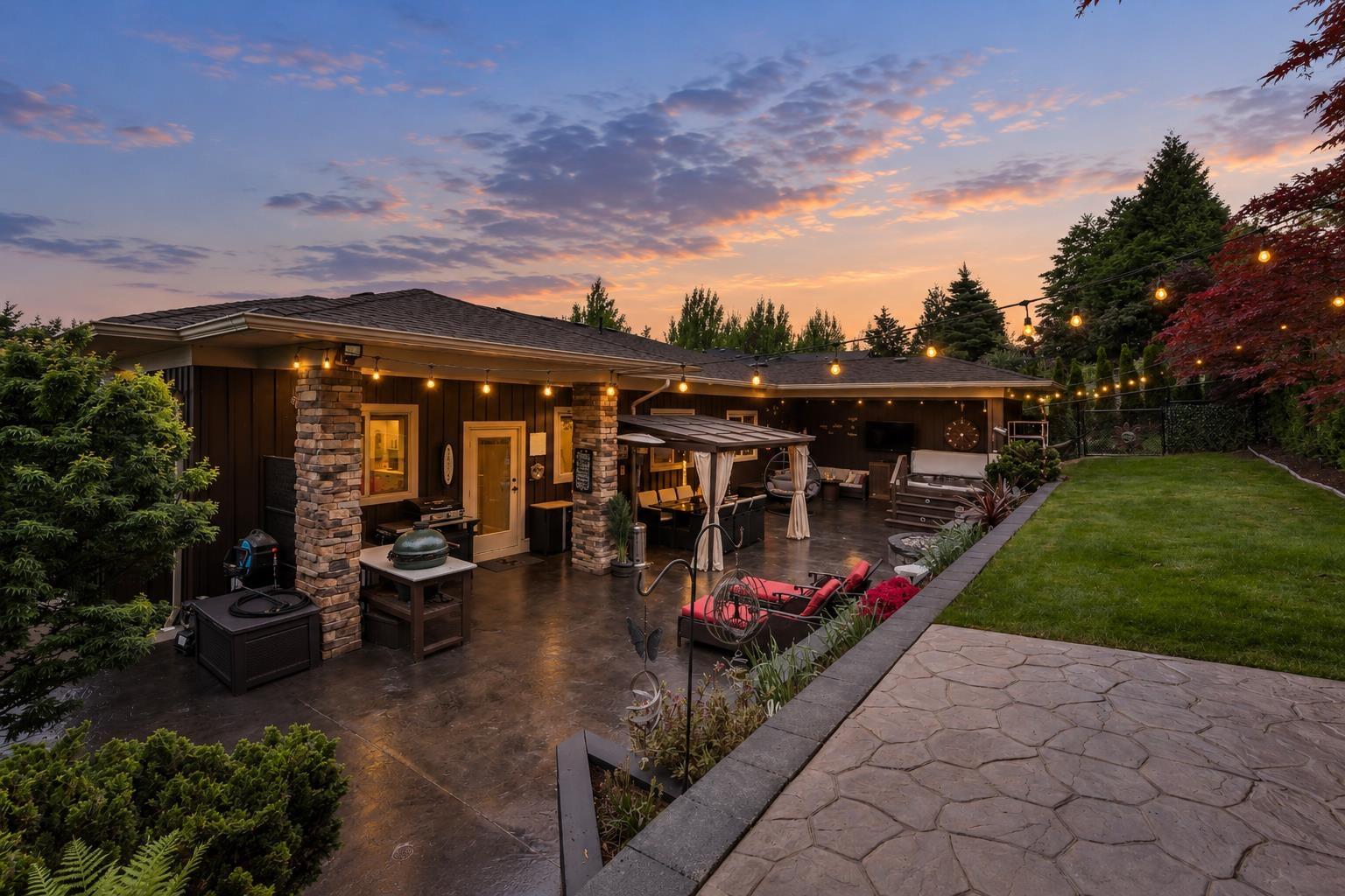 152 51075 FALLS COURT, Eastern Hillsides