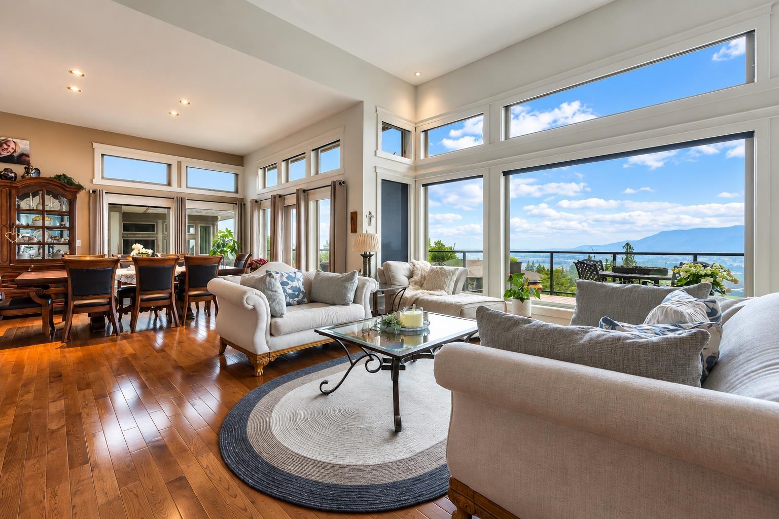 152 51075 FALLS COURT, Eastern Hillsides