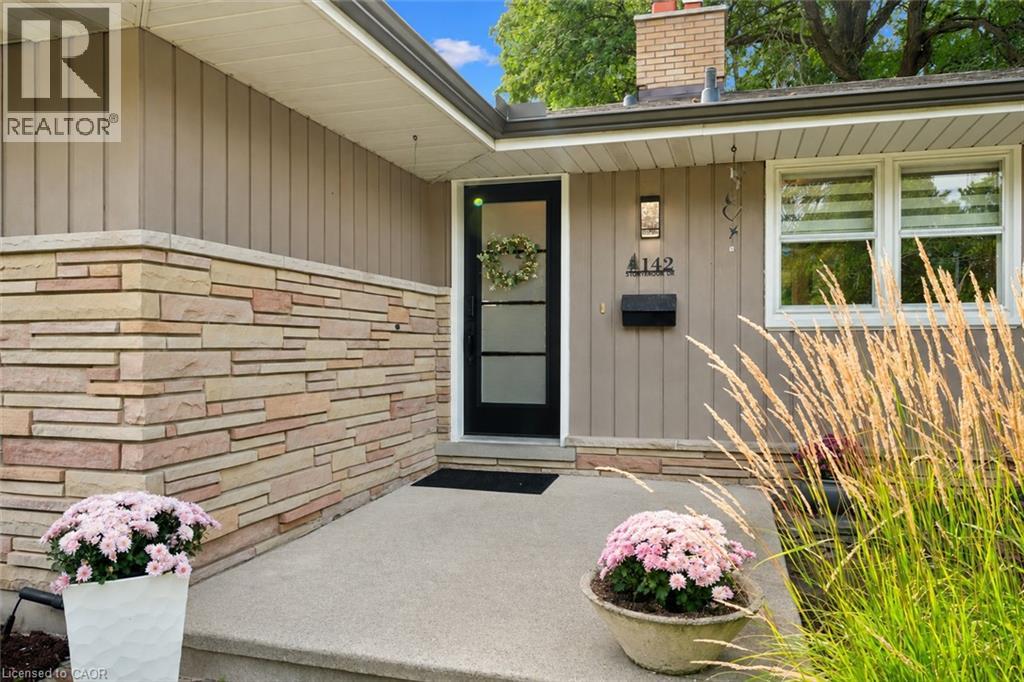 142 STONYBROOK Drive