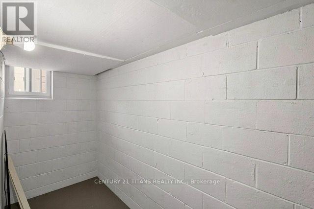 198 A BOON AVENUE