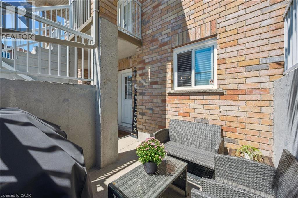 50 HOWE Drive Unit# 9D
