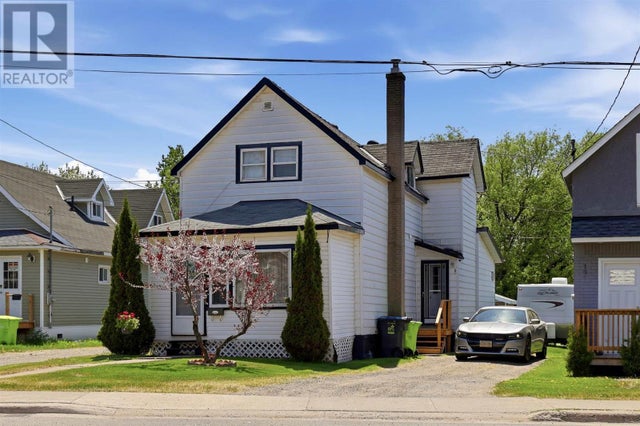133 Grosvenor AVE