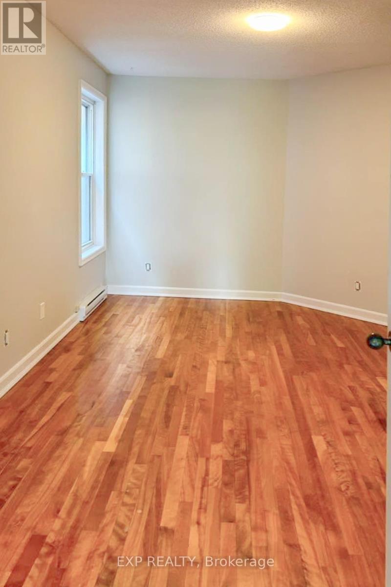 122-124 COBOURG STREET