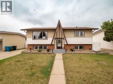 2010 20th Street N Lethbridge AB T1K 4B4