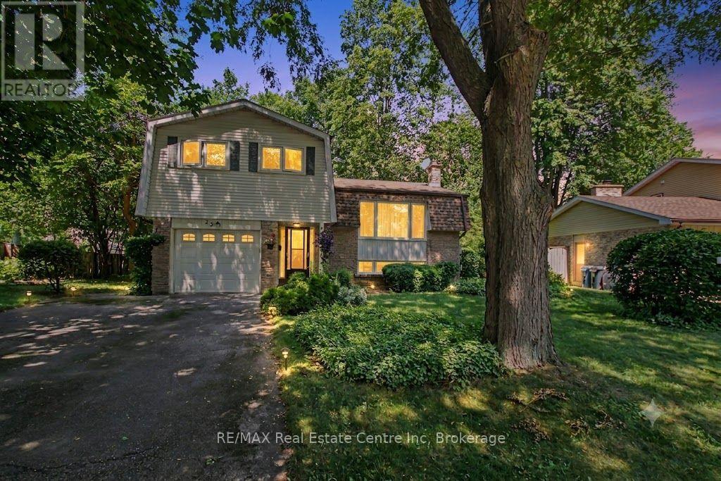 23 NORTHWOOD CRESCENT