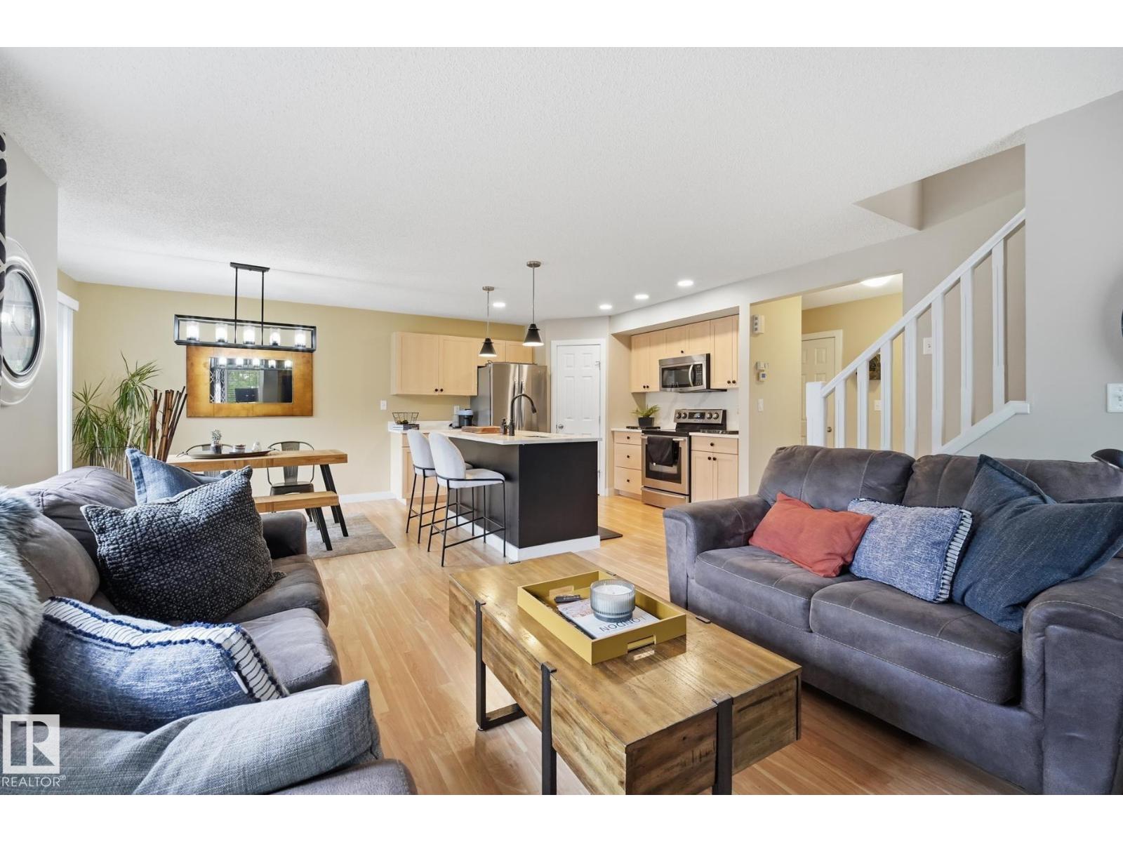 20007 131 AV NW NW