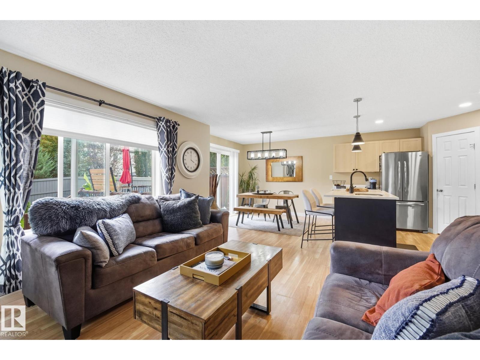20007 131 AV NW NW