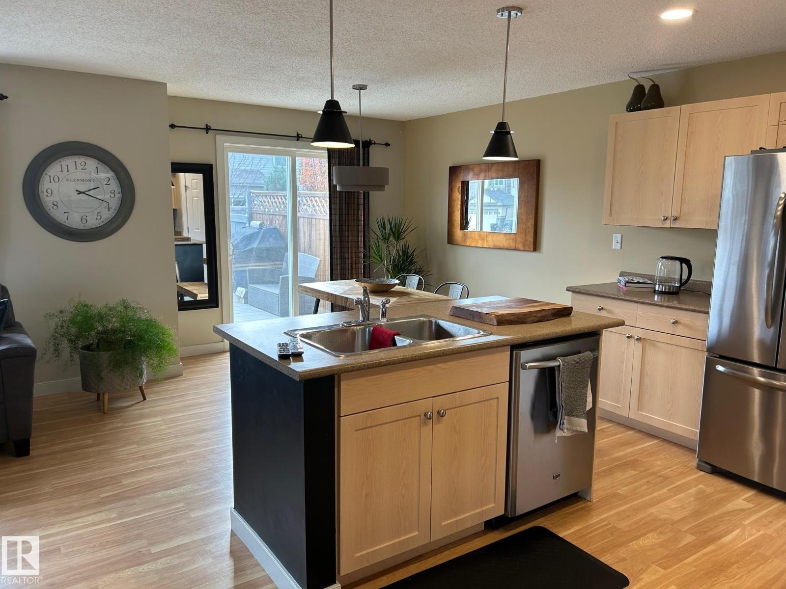 20007 131 AV NW NW