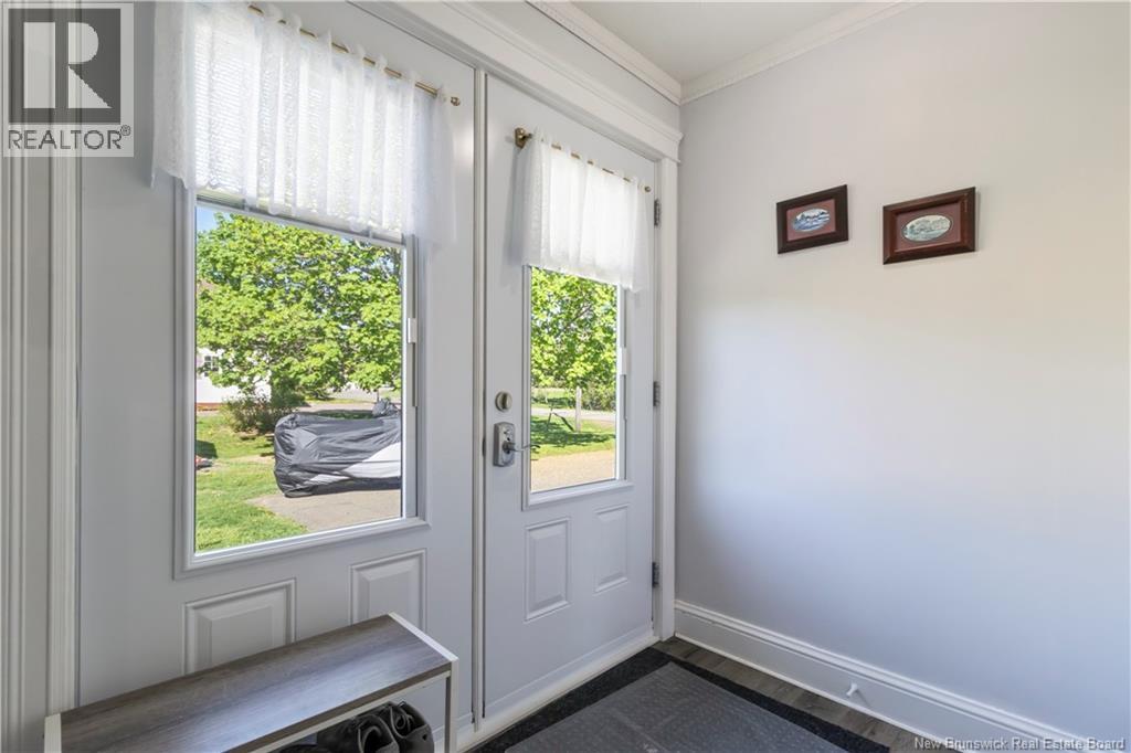 6 Dundas - Photo 2