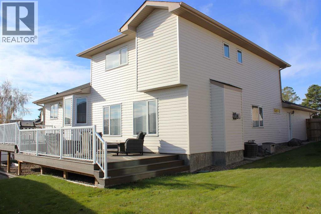 87 Parkland Close E