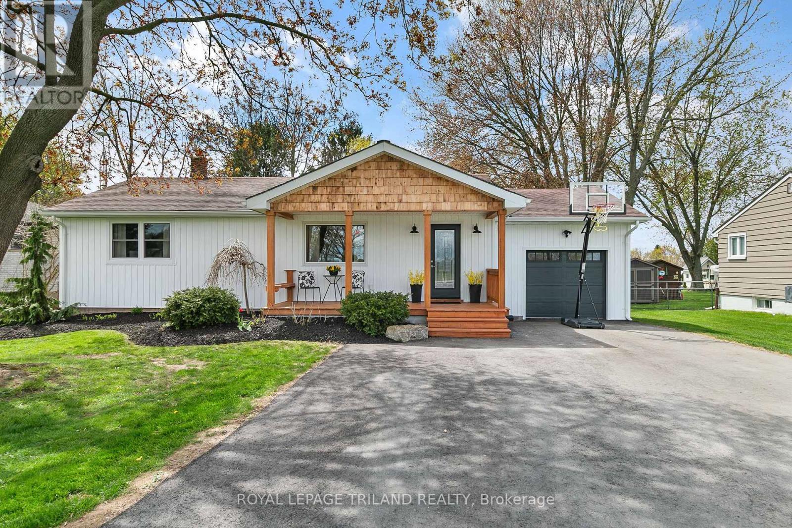 298 SUNSET DRIVE